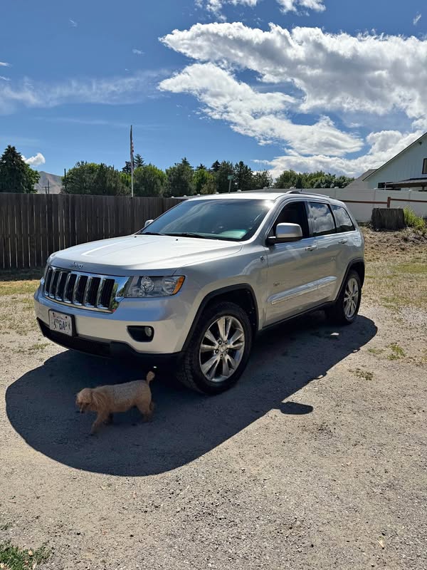 2011 Jeep Grand Cherokee - 75th Anniversary Edition Sport Utility 4D