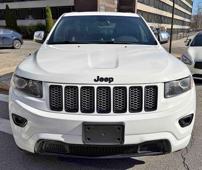 2015 Jeep Grand Cherokee - Laredo Sport Utility 4D
