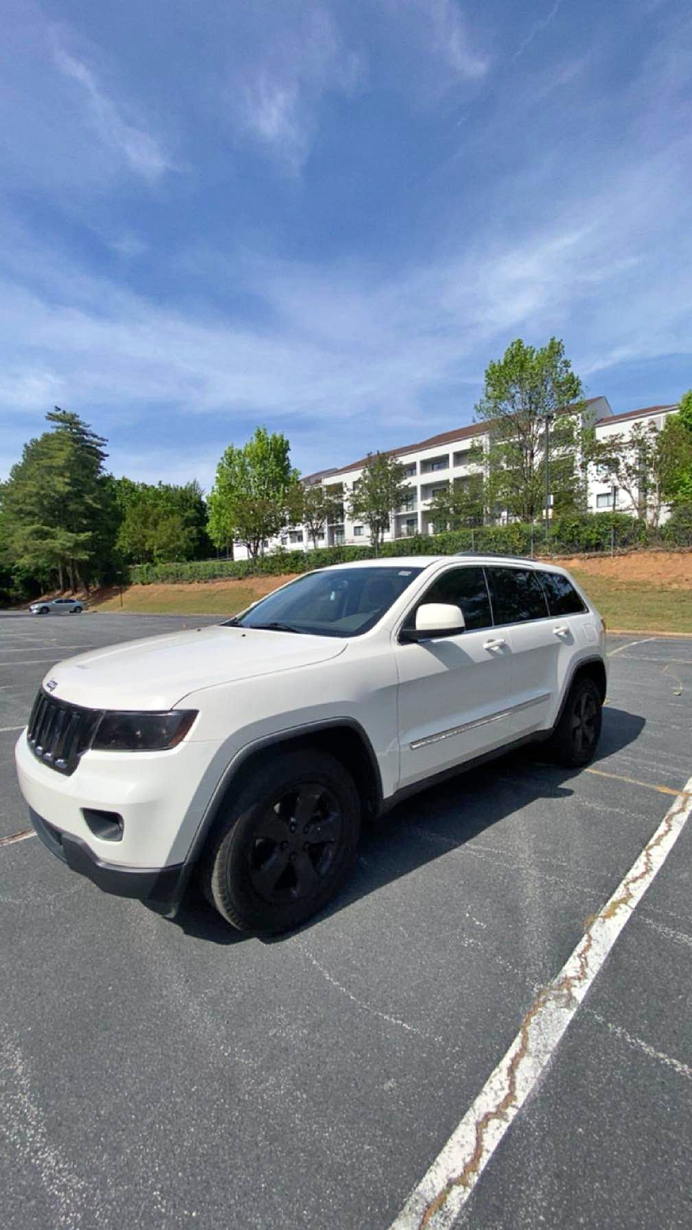 2011 Jeep Grand Cherokee - Laredo Sport Utility 4D