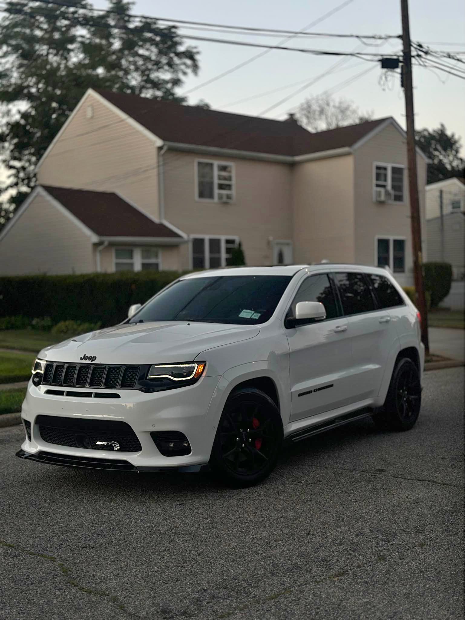 2020 Jeep Grand Cherokee - SRT Sport Utility 4D