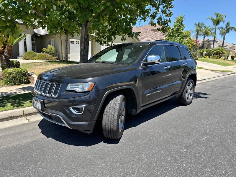 2014 Jeep Grand Cherokee - Limited Sport Utility 4D