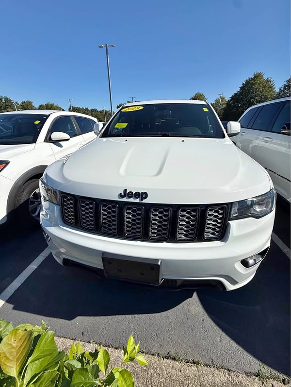 2018 Jeep Grand Cherokee - Altitude Sport Utility 4D