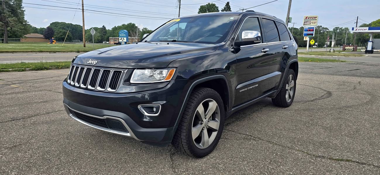 2015 Jeep Grand Cherokee - Limited Sport Utility 4D