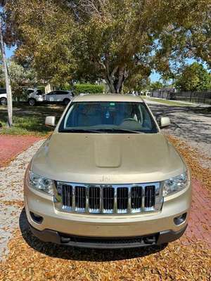 2011 Jeep Grand Cherokee - Laredo X Sport Utility 4D