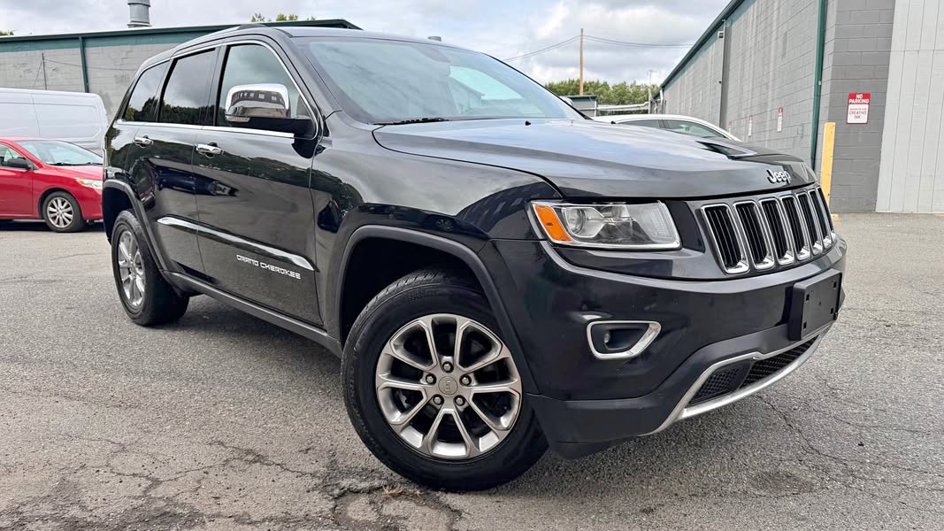 2015 Jeep Grand Cherokee - Limited Sport Utility 4D
