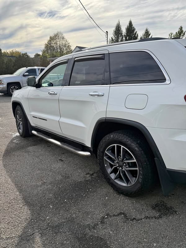 2019 Jeep Grand Cherokee - All New Summit Sport Utility 4D