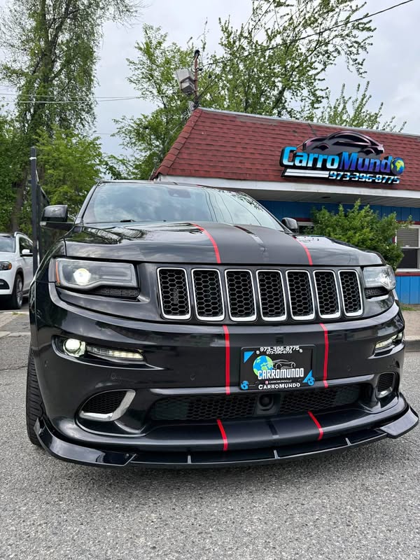 2015 Jeep Grand Cherokee - SRT Sport Utility 4D