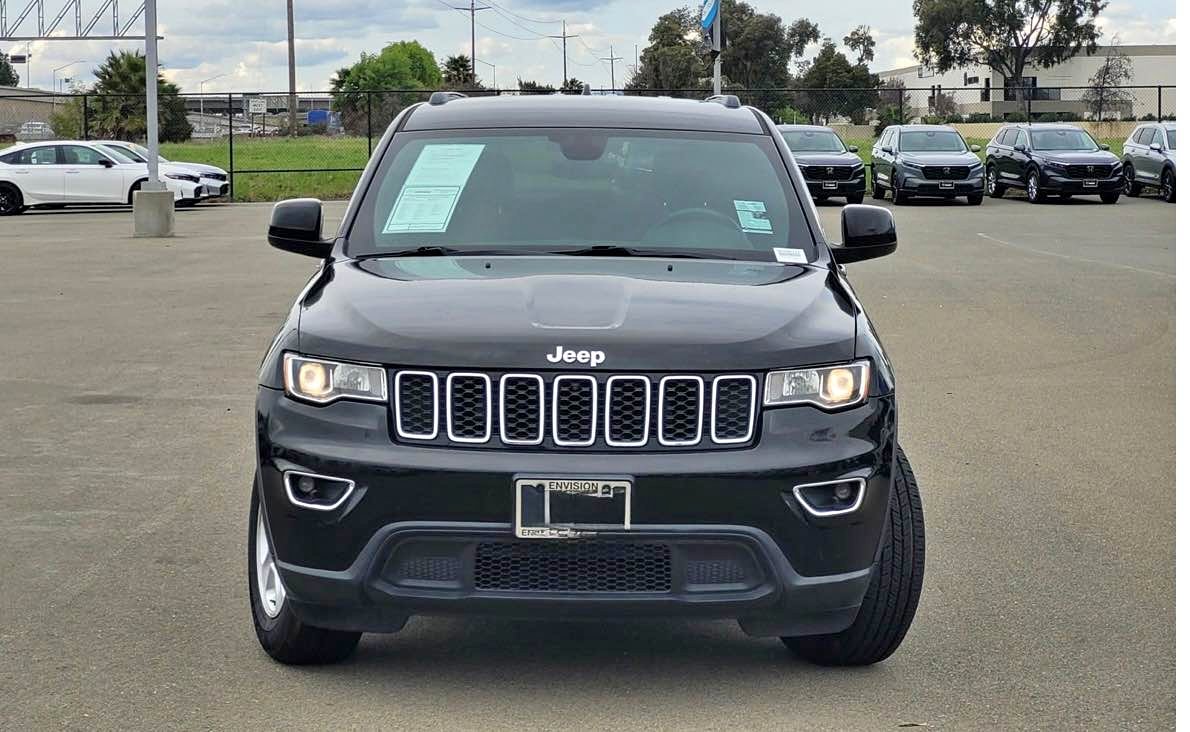 2017 Jeep Grand Cherokee - Laredo Sport Utility 4D