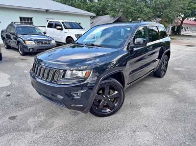 2015 Jeep Grand Cherokee - All New Altitude Sport Utility 4D