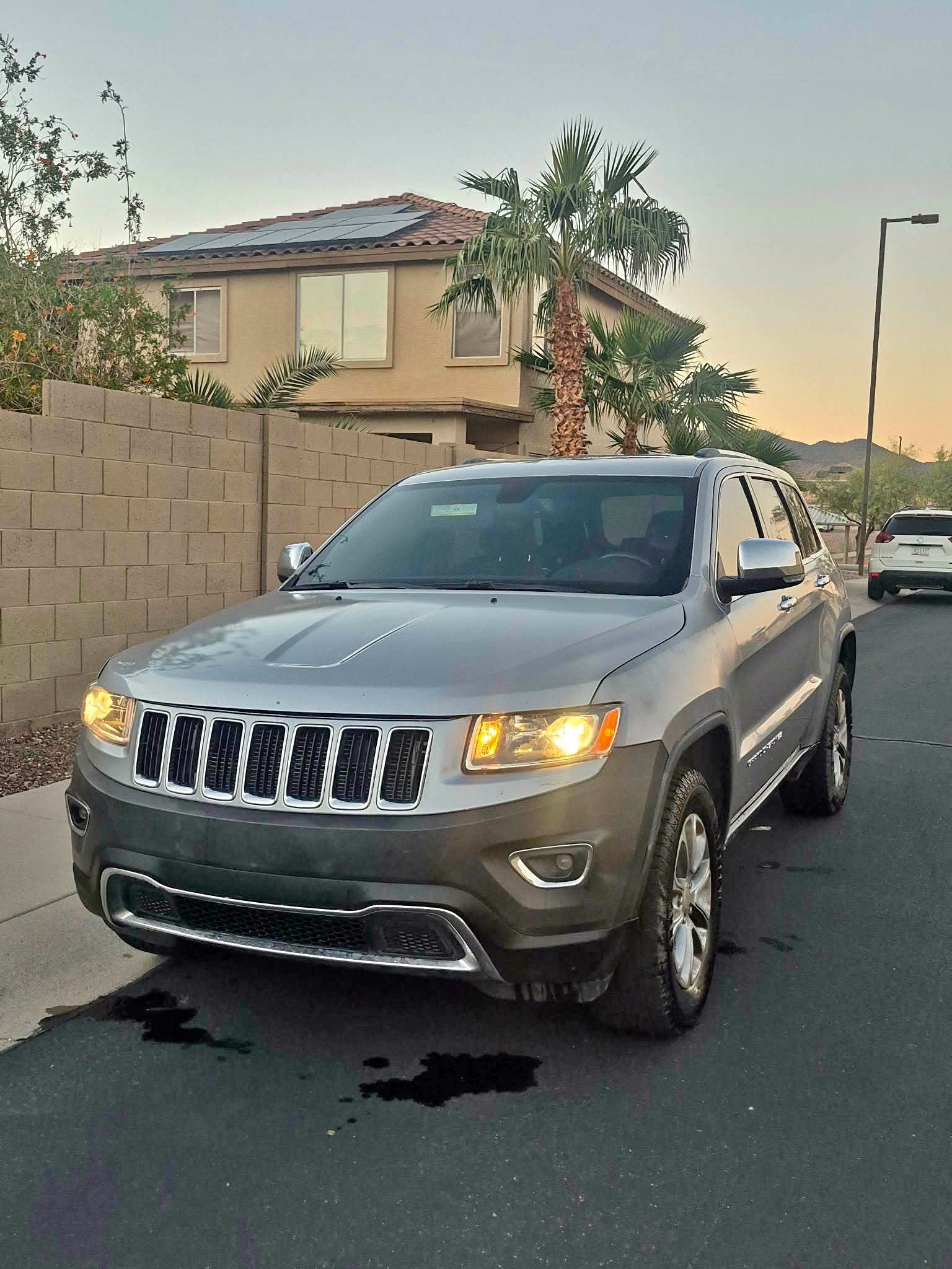 2015 Jeep Grand Cherokee - Limited Sport Utility 4D