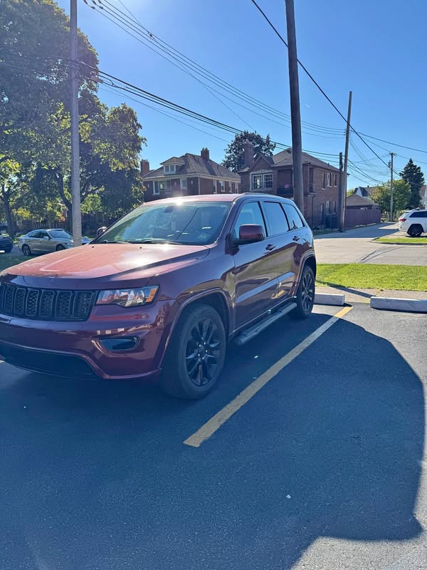 2019 Jeep Grand Cherokee - Altitude X Sport Utility 4D