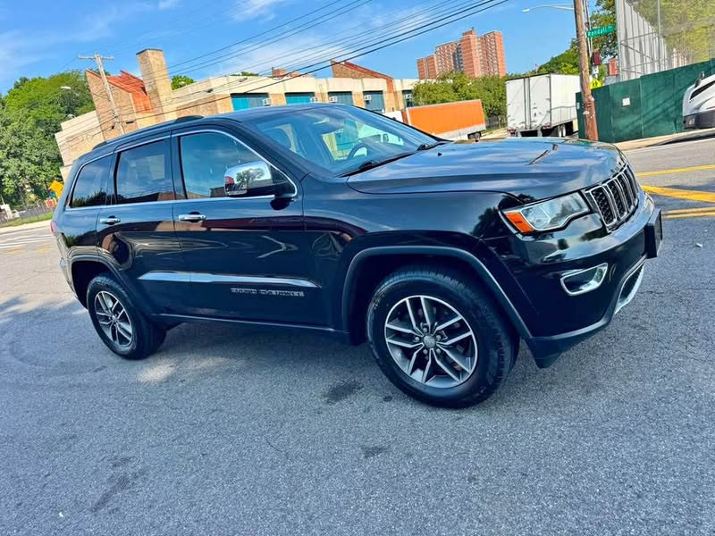 2018 Jeep Grand Cherokee - Limited Sport Utility 4D