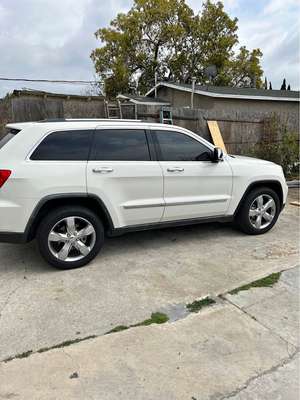 2014 Jeep Grand Cherokee - Laredo E Sport Utility 4D