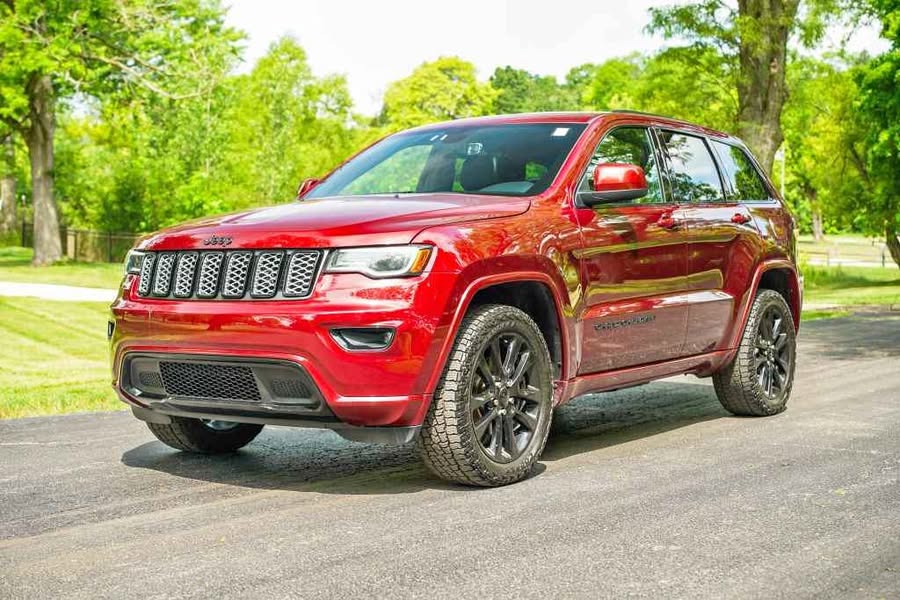 2020 Jeep Grand Cherokee - Altitude Sport Utility 4D