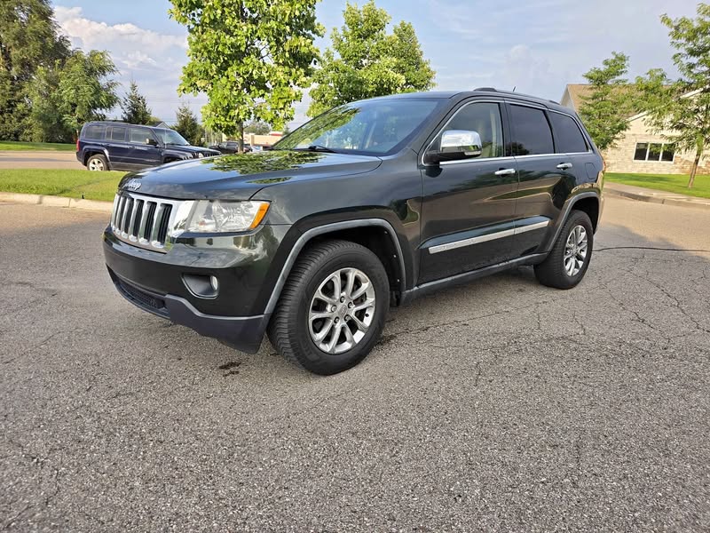 2011 Jeep Grand Cherokee - Limited Sport Utility 4D