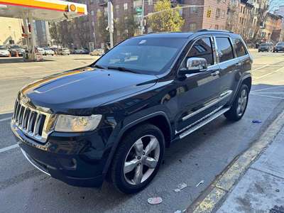 2015 Jeep Grand Cherokee - Laredo Sport Utility 4D