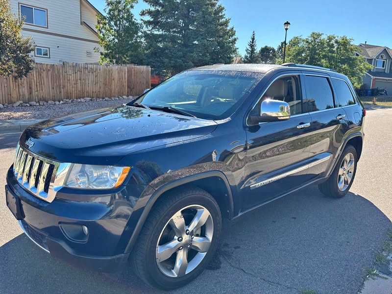 2013 Jeep Grand Cherokee - All New Overland Sport Utility 4D