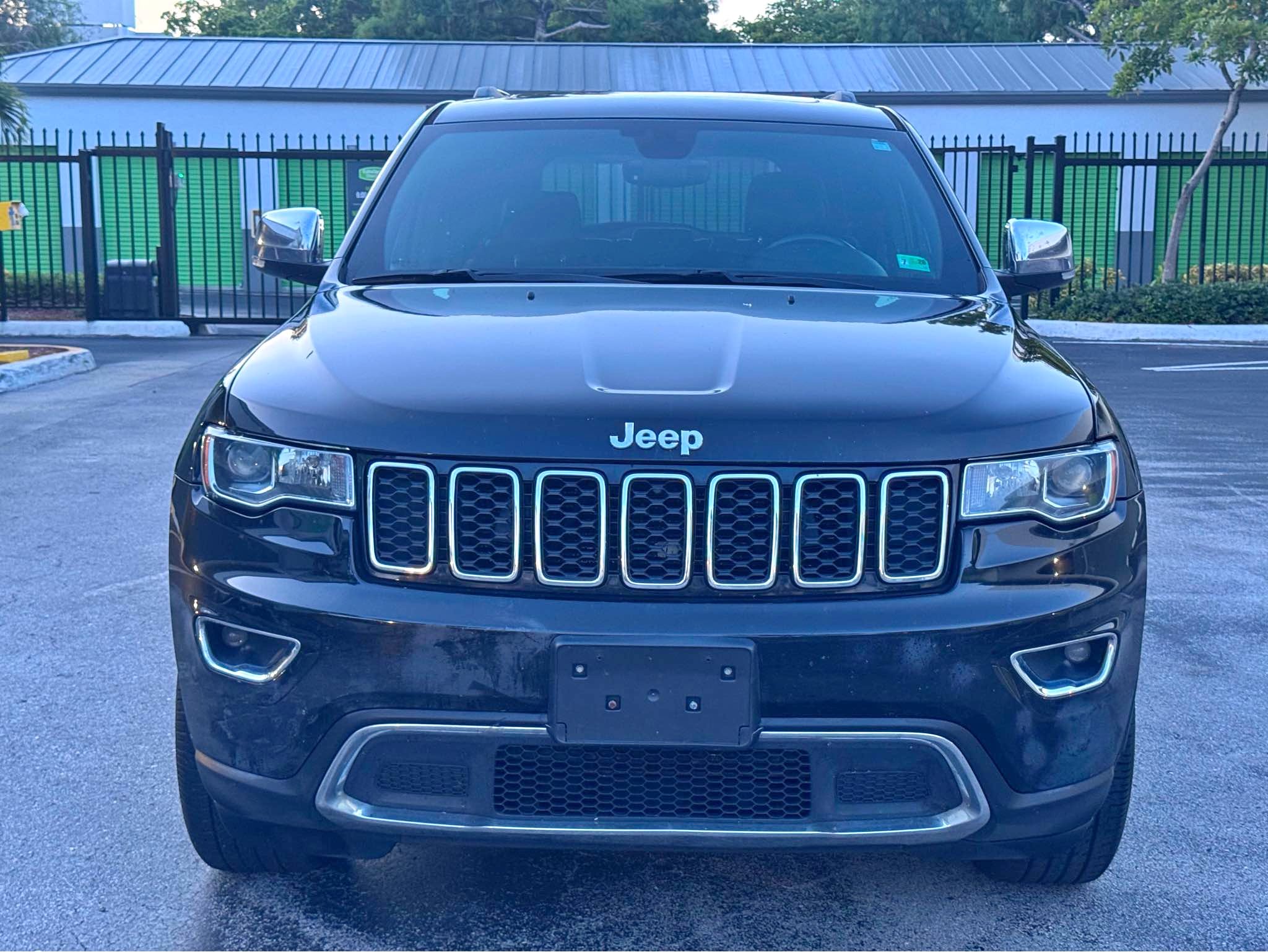2018 Jeep Grand Cherokee - Limited Sport Utility 4D