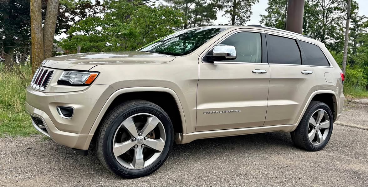2015 Jeep Grand Cherokee - Overland Sport Utility 4D