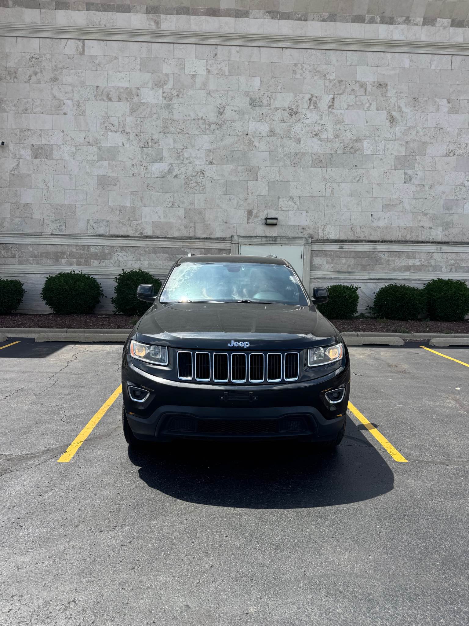 2016 Jeep Grand Cherokee - Laredo E Sport Utility 4D
