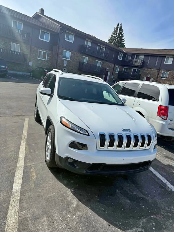2017 Jeep Grand Cherokee - Limited Sport Utility 4D