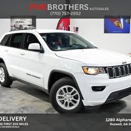 2020 Jeep Grand Cherokee Laredo E Sport Utility 4D