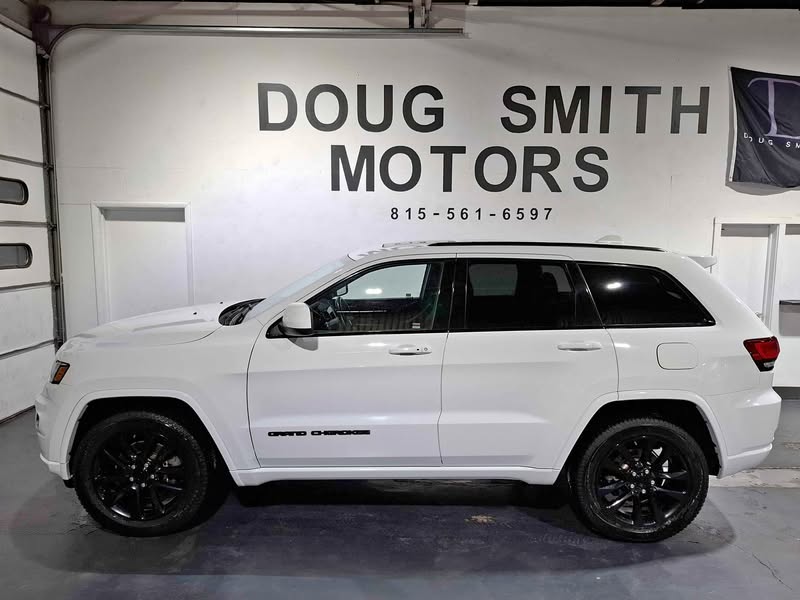 2021 Jeep Grand Cherokee - Laredo X Sport Utility 4D