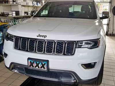 2017 Jeep Grand Cherokee - Limited Sport Utility 4D