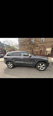 2014 Jeep Grand Cherokee - Laredo Sport Utility 4D