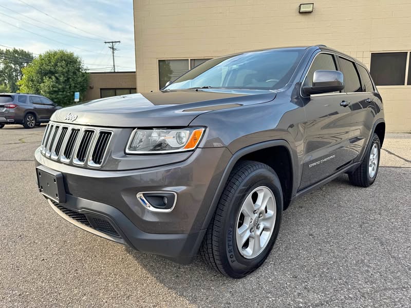 2015 Jeep Grand Cherokee - Laredo Sport Utility 4D