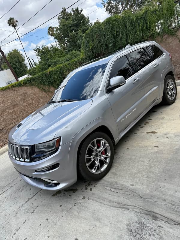 2014 Jeep Grand Cherokee - SRT Sport Utility 4D