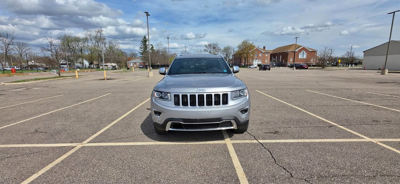 2014 Jeep Grand Cherokee - Limited Sport Utility 4D
