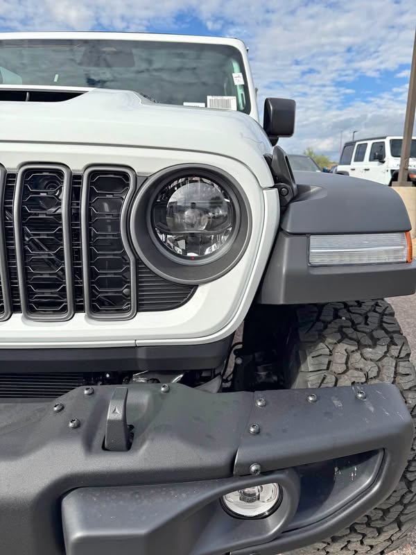 2027 Jeep Wrangler - 392