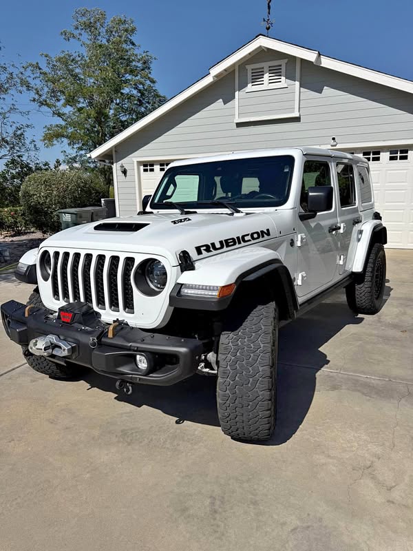 2023 Jeep Wrangler Unlimited - 392