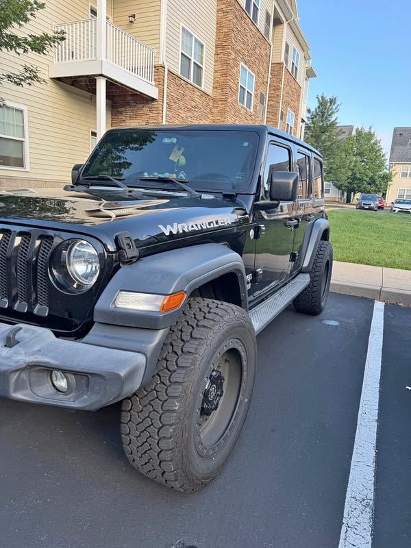 2018 Jeep Wrangler Unlimited - Sport S Sport Utility 4D