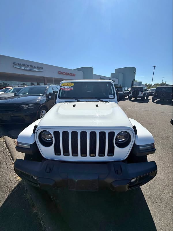 2023 Jeep Wrangler Altitude