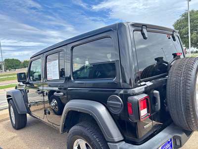 2022 Jeep Wrangler - Rubicon Recon Sport Utility 2D