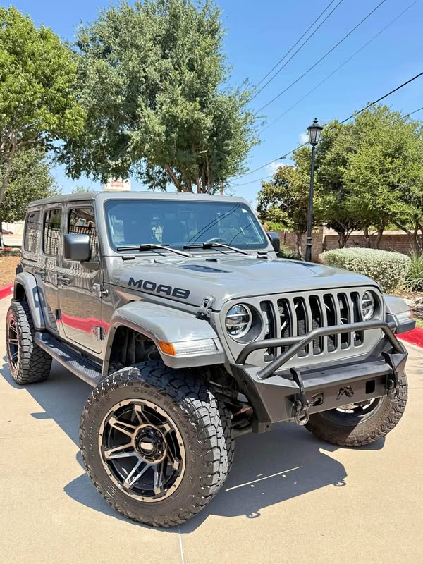 2019 Jeep Wrangler - Sahara Moab Sport Utility 2D