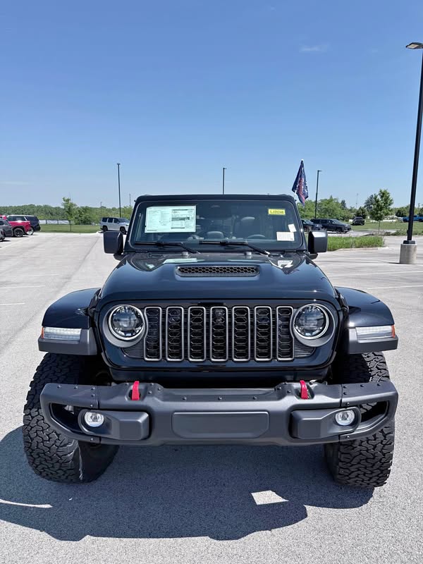 2025 Jeep Wrangler - Rubicon X