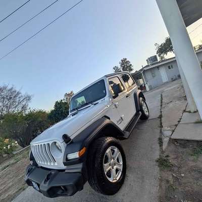 2020 Jeep Wrangler - 4x4