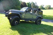 2019 Jeep Wrangler SPORT