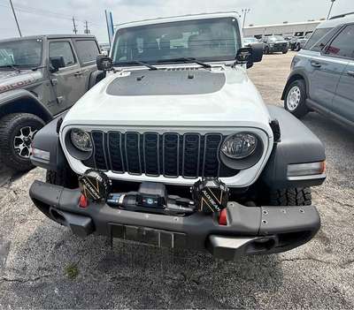 2025 Jeep Wrangler - \
