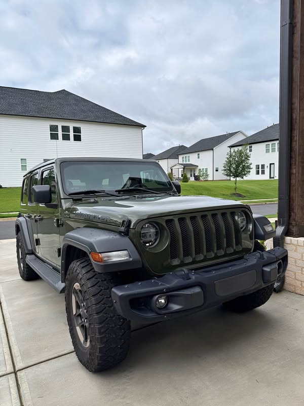 2020 Jeep Wrangler Unlimited - Sport SUV 4D