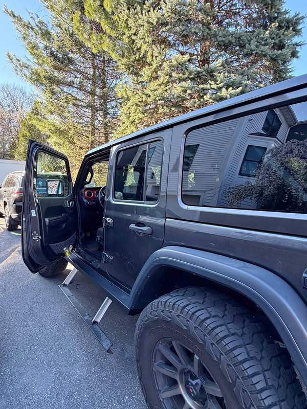 2018 Jeep Wrangler - Rubicon Sport Utility 4D