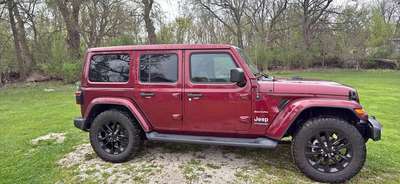 2021 Jeep Wrangler Unlimited - Sahara Sport Utility 4D
