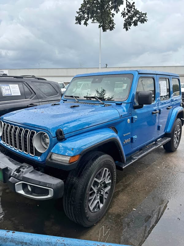 2024 Jeep Wrangler - Sahara
