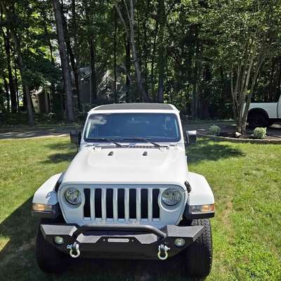 2020 Jeep Wrangler Unlimited - Sahara Sport Utility 4D