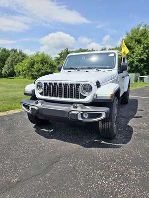 2025 Jeep Wrangler - Sahara Sport Utility 4D