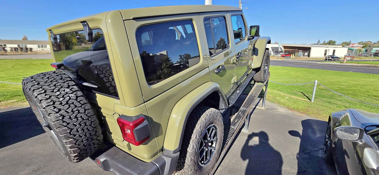 2025 Jeep Wrangler - Rubicon Sport Utility 4D