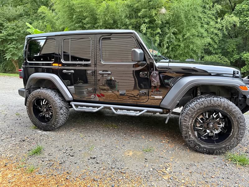 2021 Jeep Wrangler Unlimited - Sport
